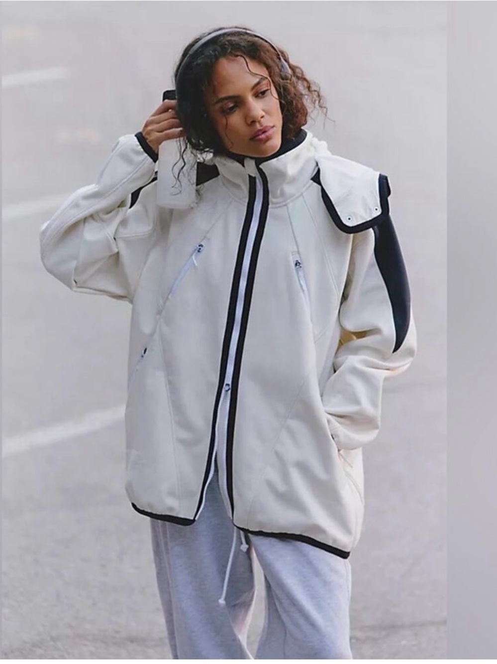 NWT new medium Free People canyon crushin’ winter ski jacket white black hood